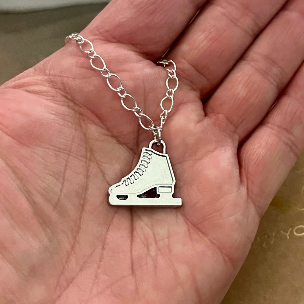 Coach Ice Skate Pendant .925 Sterling Silver Necklace - Picture 6 of 6